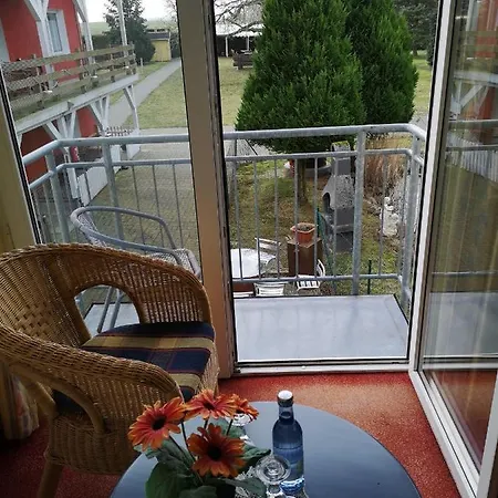 מלון Hotel Peenhauser